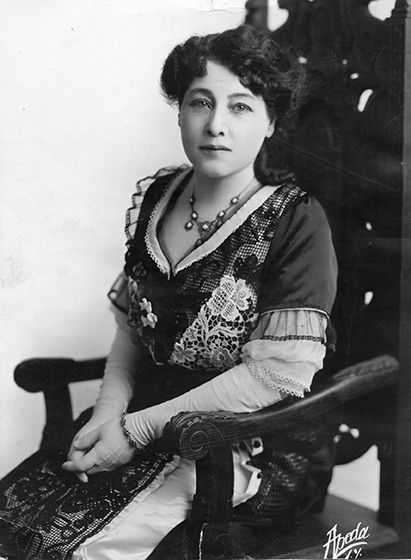 Portrait d'Alice Guy, entre 1907 et 1914