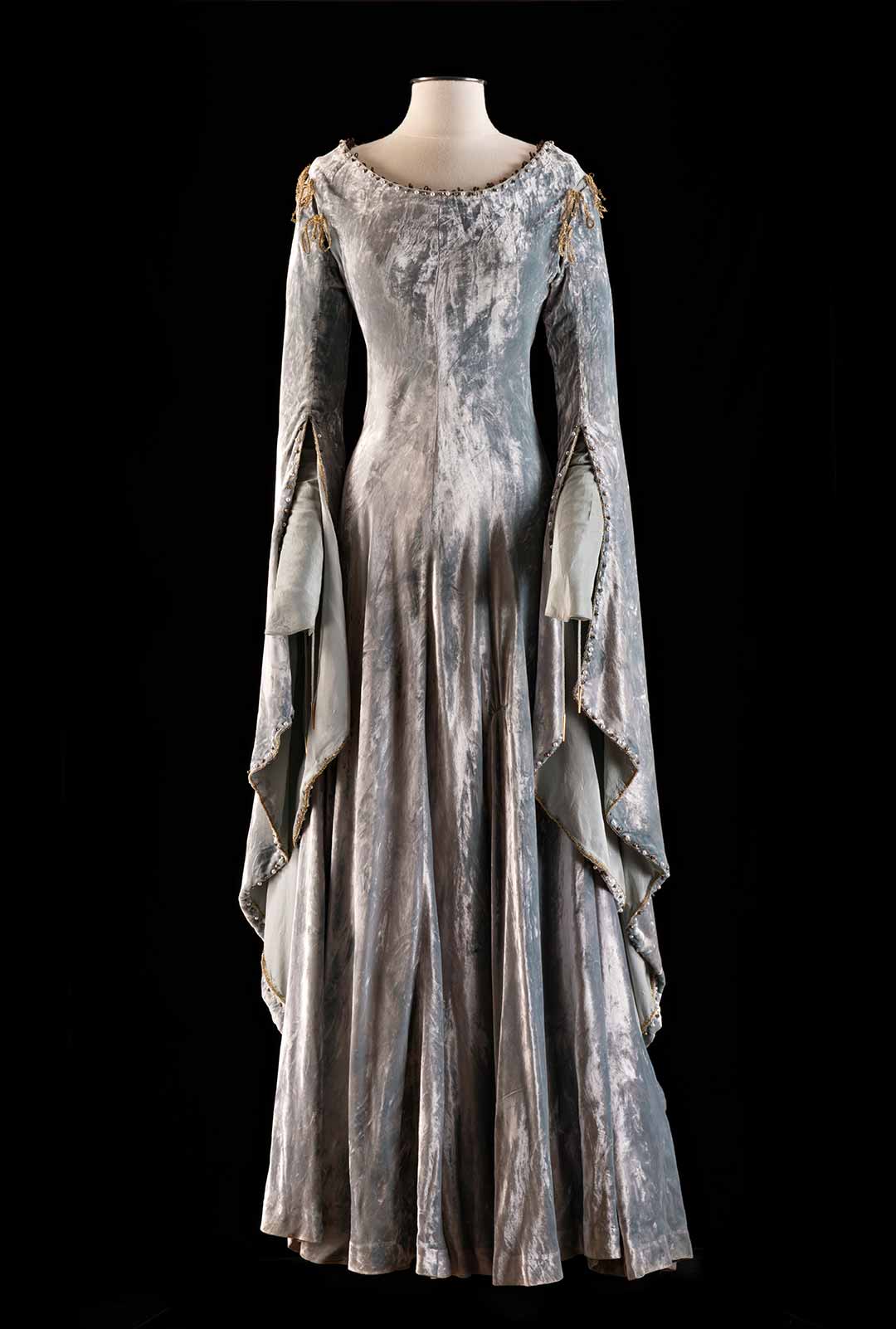 LES VISITEURS. Jean-Marie Poiré. 1993. Frénégonde / Valérie Lemercier