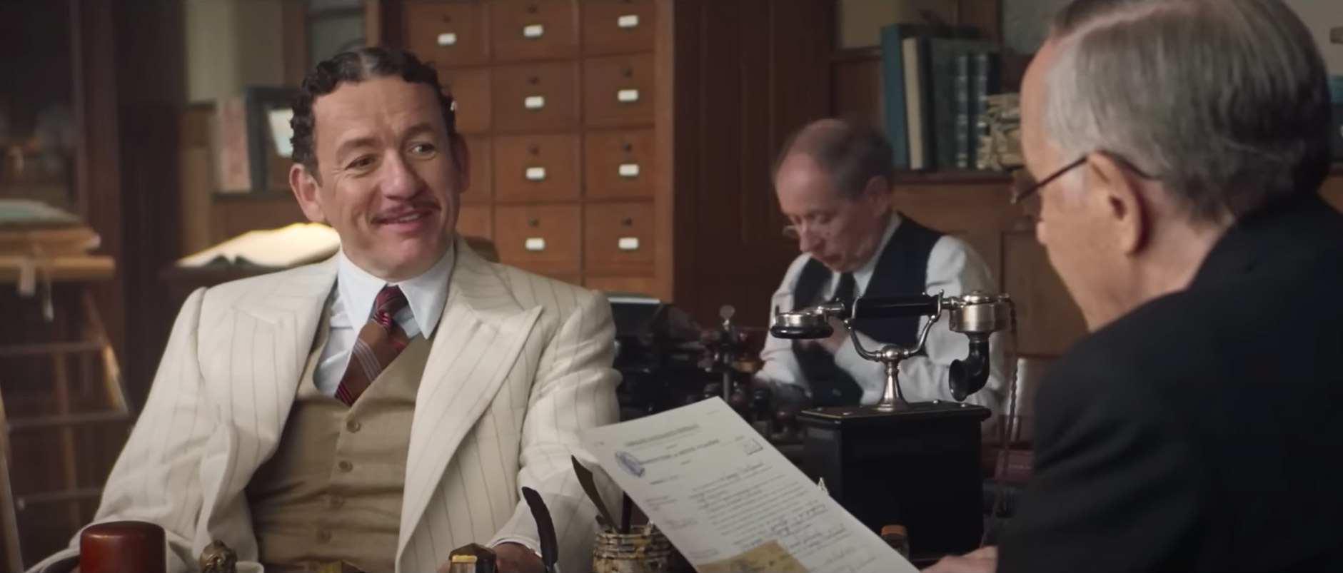 Dany Boon dans Mon crime de François Ozon