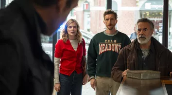 Blanche Gardin, Baptiste Lecaplain et José Garcia sur la première image de A Double Tour
