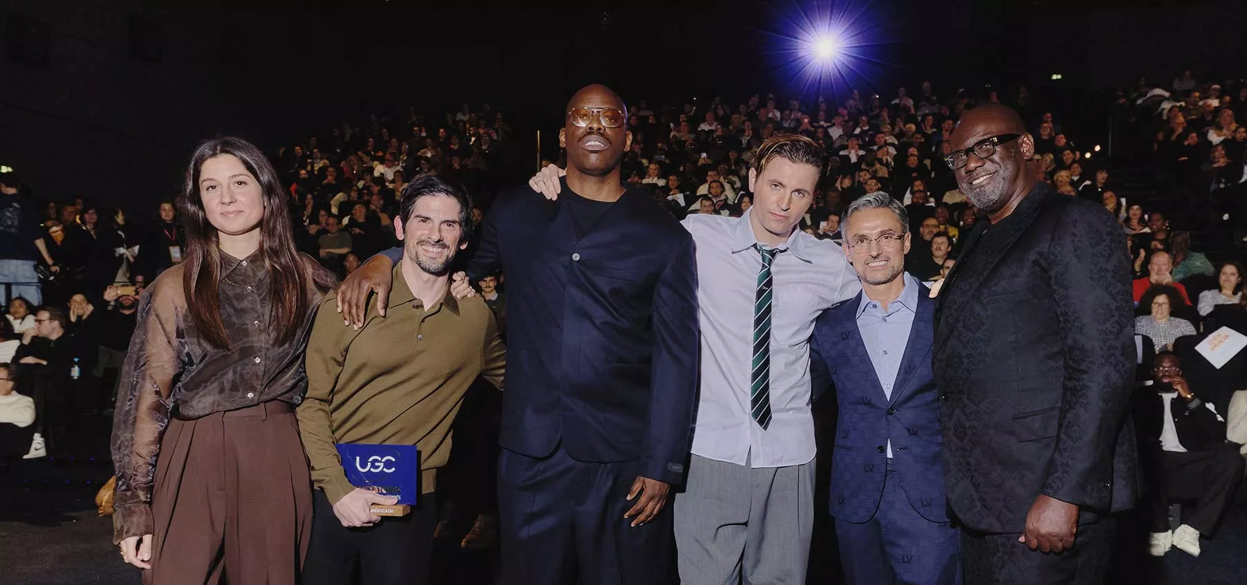 L'equipe du film à l'avant-première du Reve Americain 