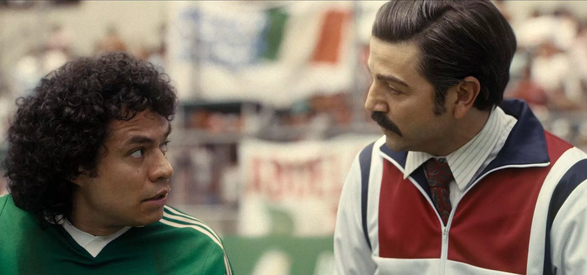 Diego Luna dans le film Mexico 86