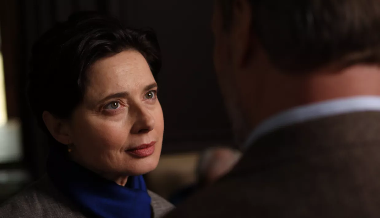 LATE BLOOMERS - Still of Isabella Rossellini William Hurt