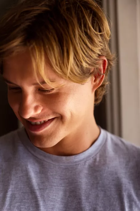 TWO MOTHERS - Still of Xavier Samuel