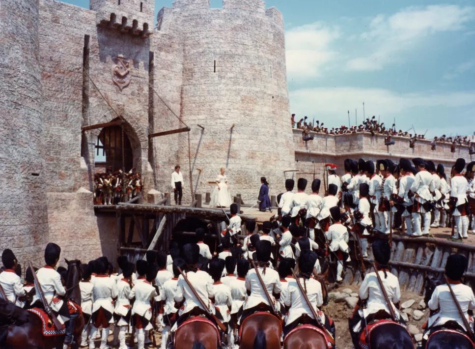 LES FĂTES GALANTES - Still