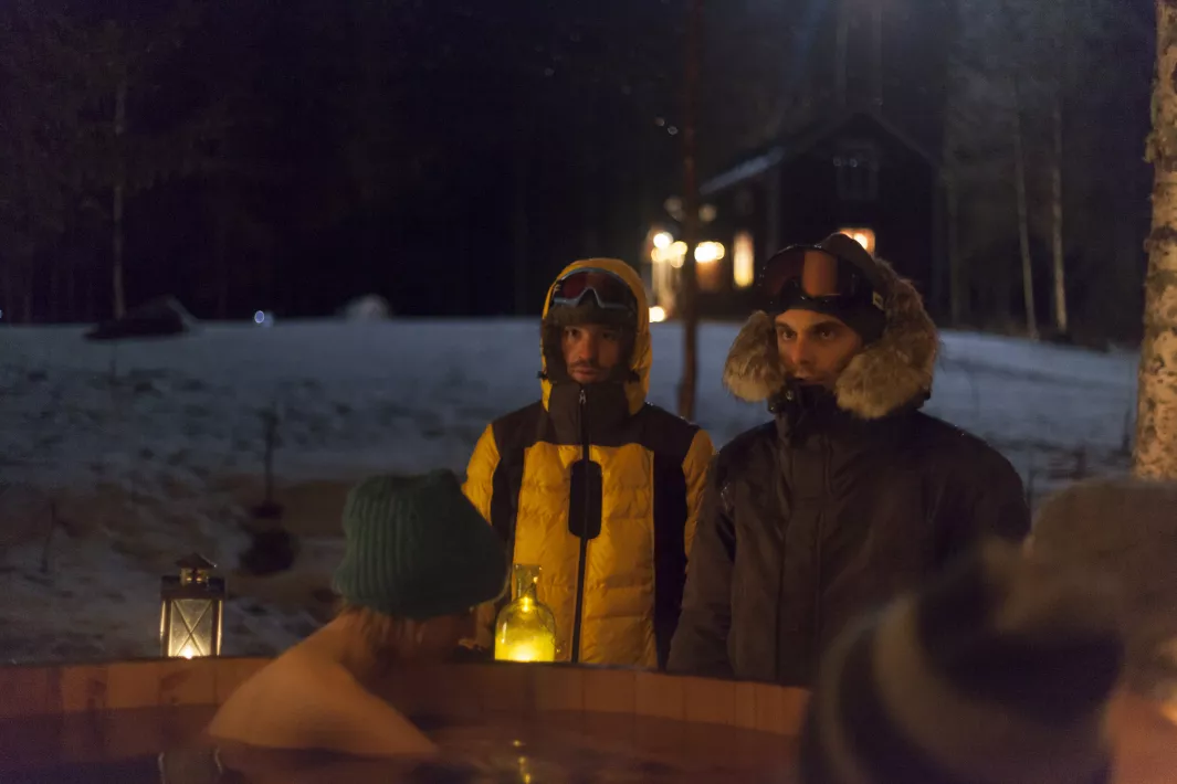 I KISSED A GIRL - Still