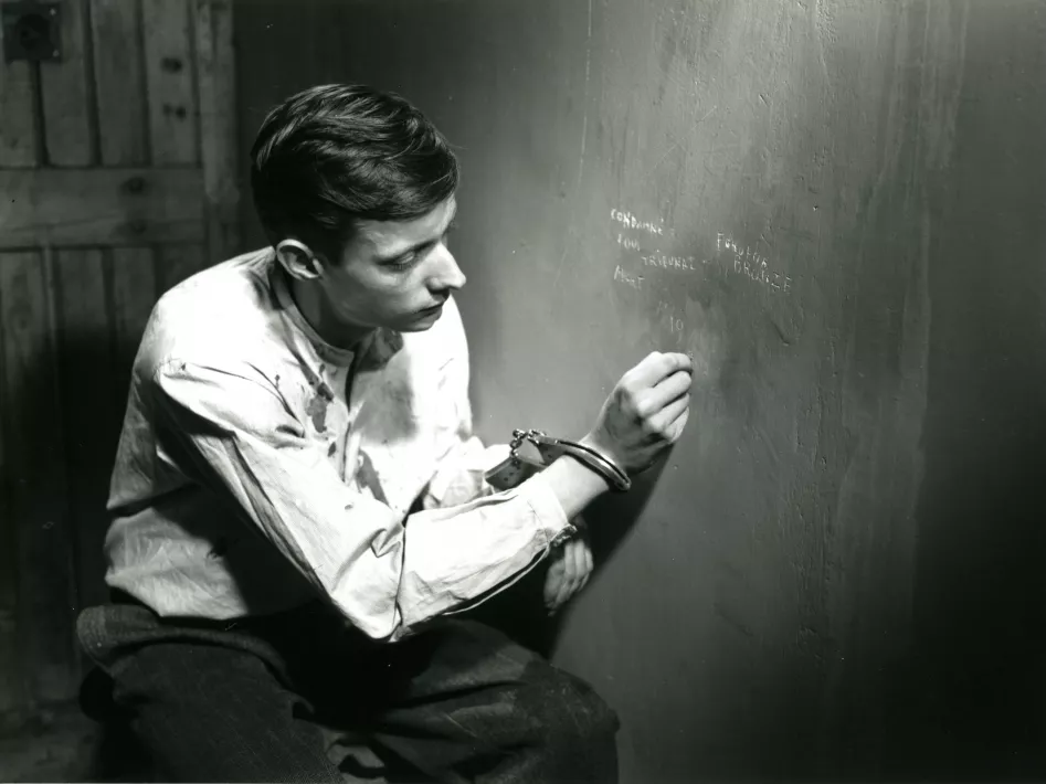 A MAN ESCAPED - Still