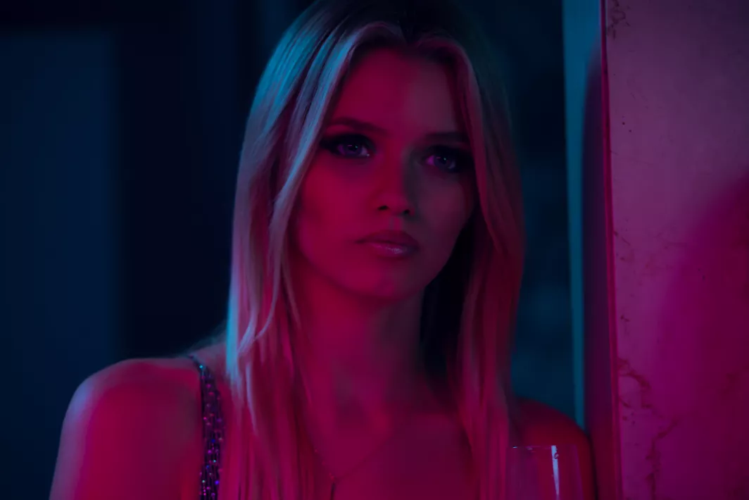 THE NEON DEMON - photo