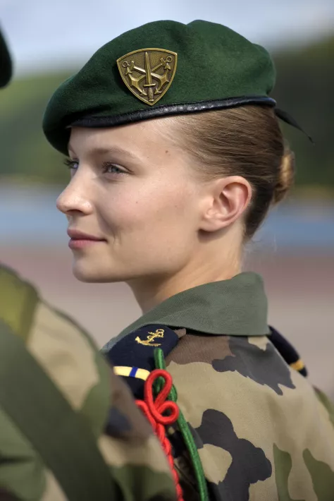 VOLONTAIRE - Visuels