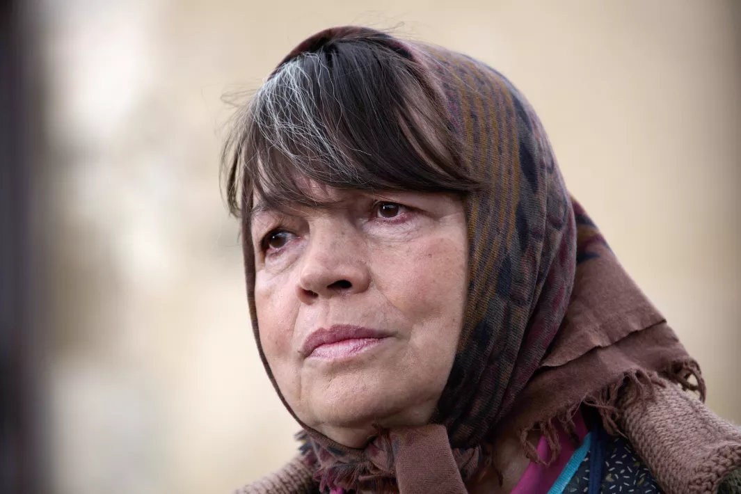 TRICKY OLD DOGS - Stills