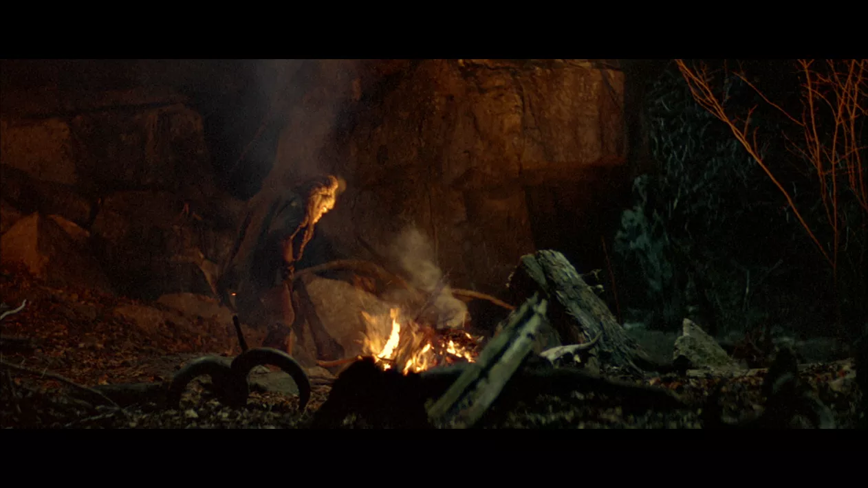 QUEST FOR FIRE - Stills