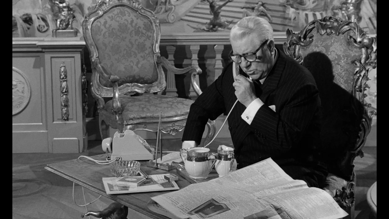 THE CONTERFEITERS OF PARIS - Stills