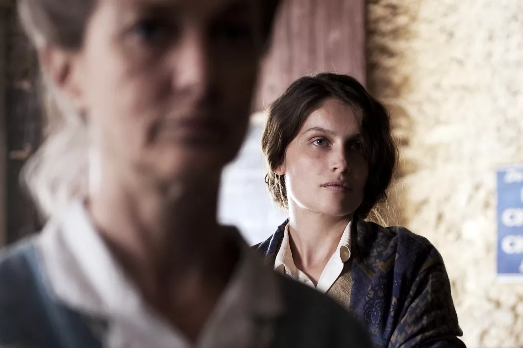 BEHIND THE WALLS - Still