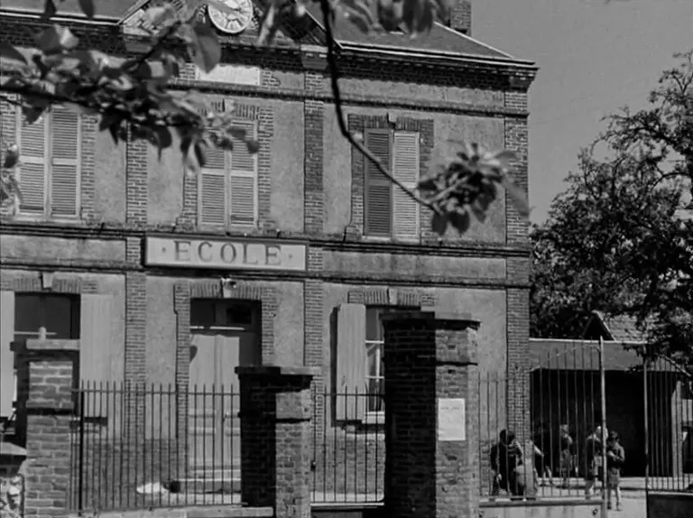 CRAZY FOR LOVE - Still