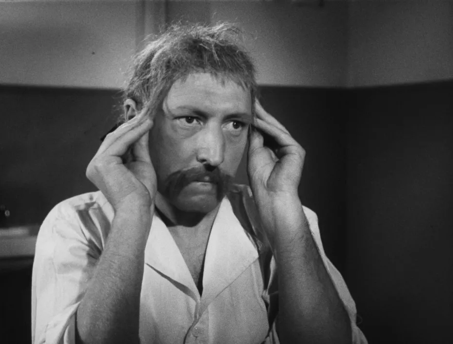 LE THEATRE NATIONAL POPULAIRE - Still