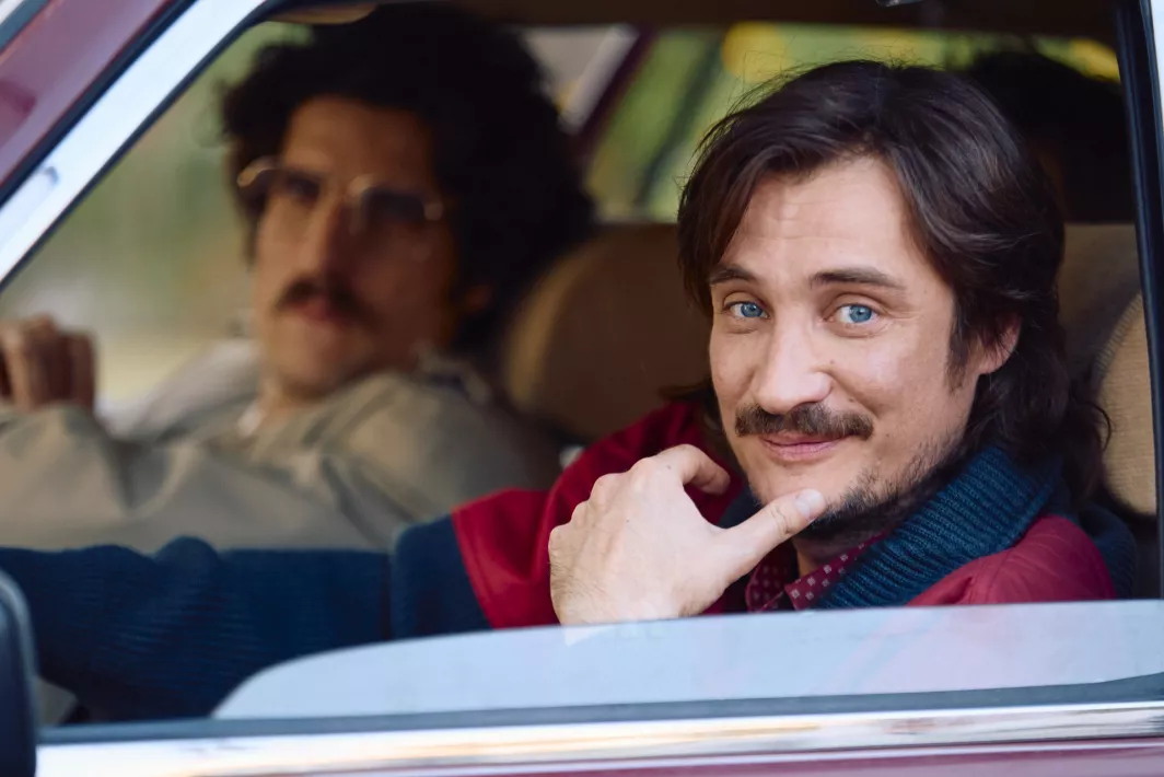 JUSTE UNE ILLUSION - Photos Presse