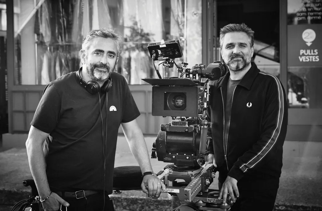 JUSTE UNE ILLUSION - Photos Presse