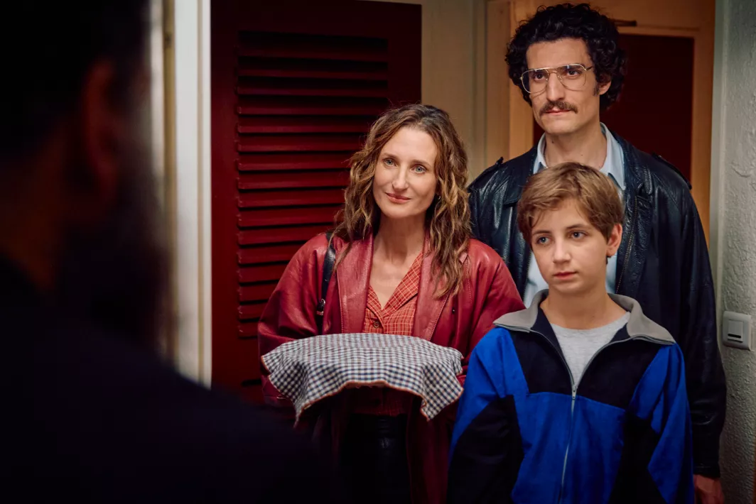 JUSTE UNE ILLUSION - Photos Presse