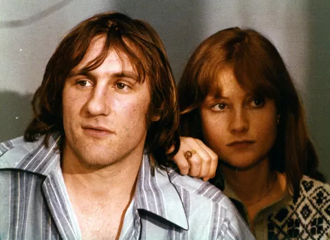 LOULOU - Still of Isabelle Huppert & GĂ©rard Depardieu