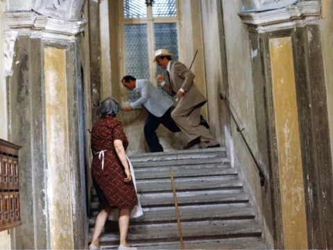 LE GRAND ESCOGRIFFE - Still