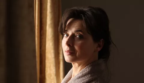 LATE BLOOMERS - Still of Isabella Rossellini