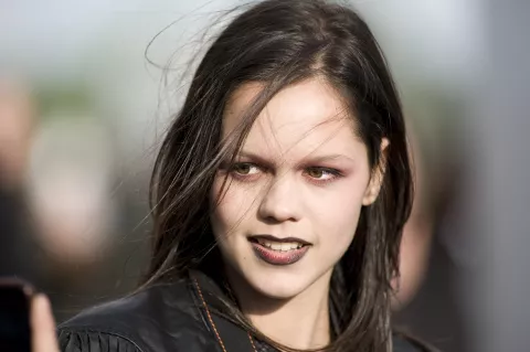 POP REDEMPTION - Still of DĂ©lia Espinat-Dief