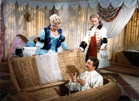 LES FĂTES GALANTES - Still