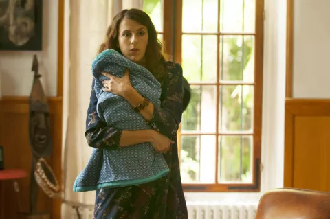 I KISSED A GIRL - Still