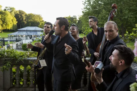 LE SENS DE LA FĂTE - Stills