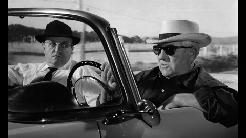 THE CONTERFEITERS OF PARIS - Stills