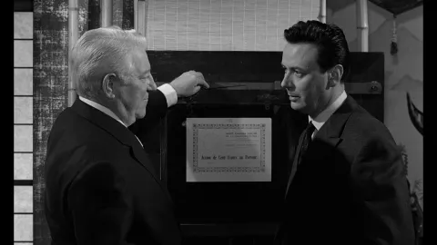 THE CONTERFEITERS OF PARIS - Stills