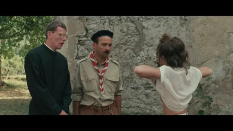 SCOUT TOUJOURS - Still