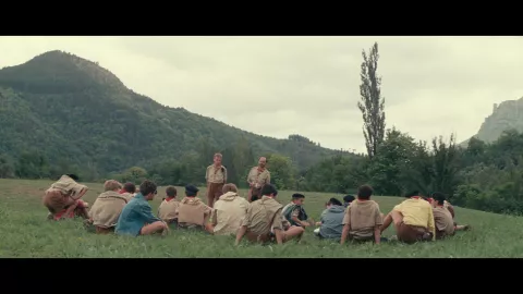 SCOUT TOUJOURS - Still