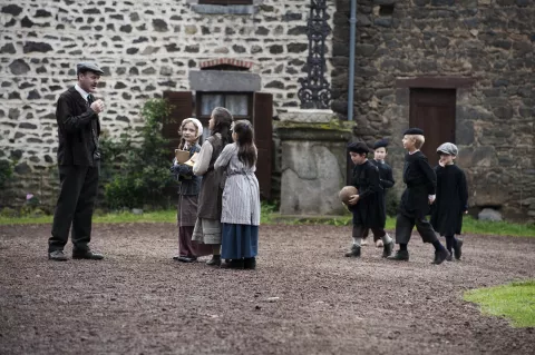 BEHIND THE WALLS - Still