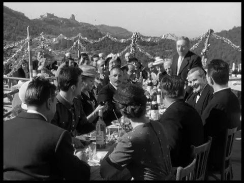 THE WILD OAT - Still