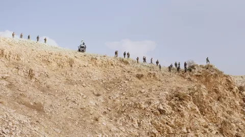 THE WILL TO SEE - Still