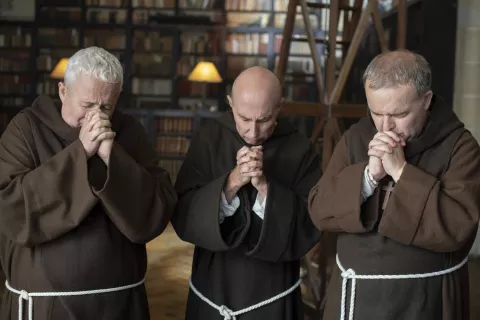 NATURAL BORN LIAR - Still