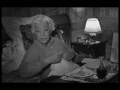 LES YEUX DE L'AMOUR - Still